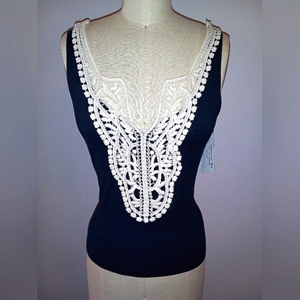 Elegant Black and White Lace Trim Women's Top